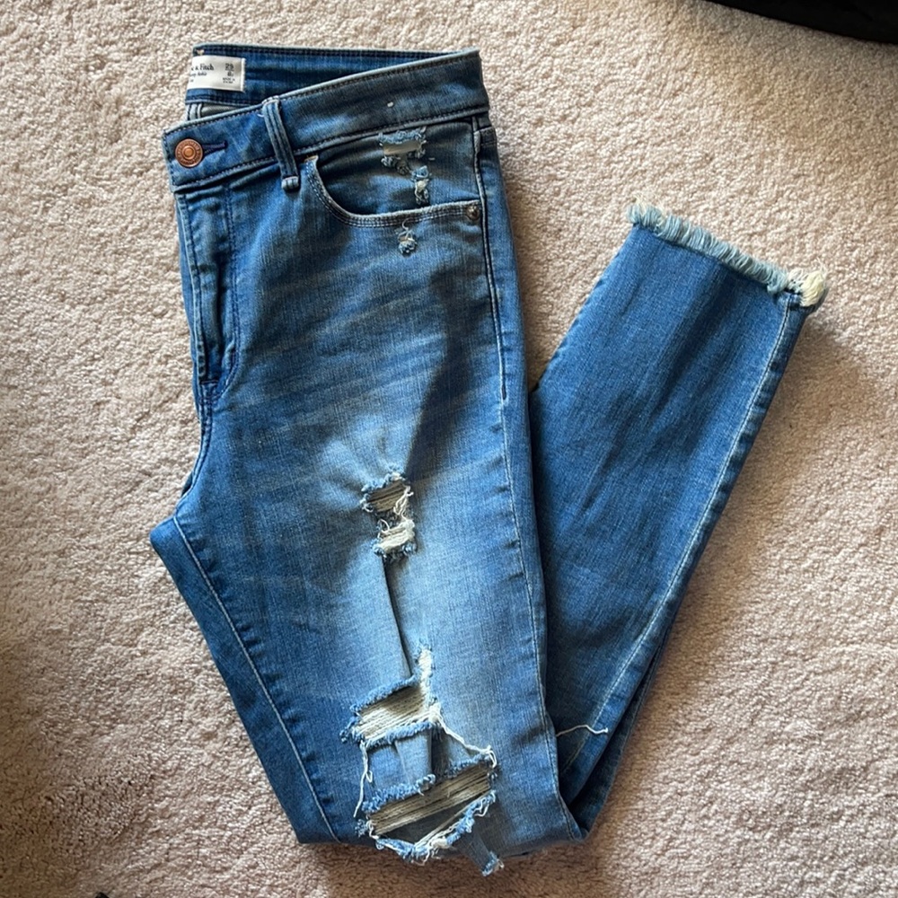A&F mid rise skinny jeans
